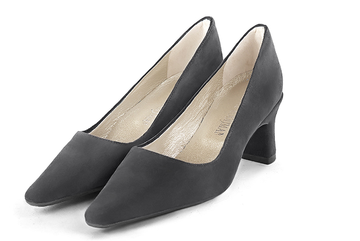 Dark grey women's dress pumps,with a square neckline. Tapered toe. Medium spool heels. Front view - Florence KOOIJMAN
